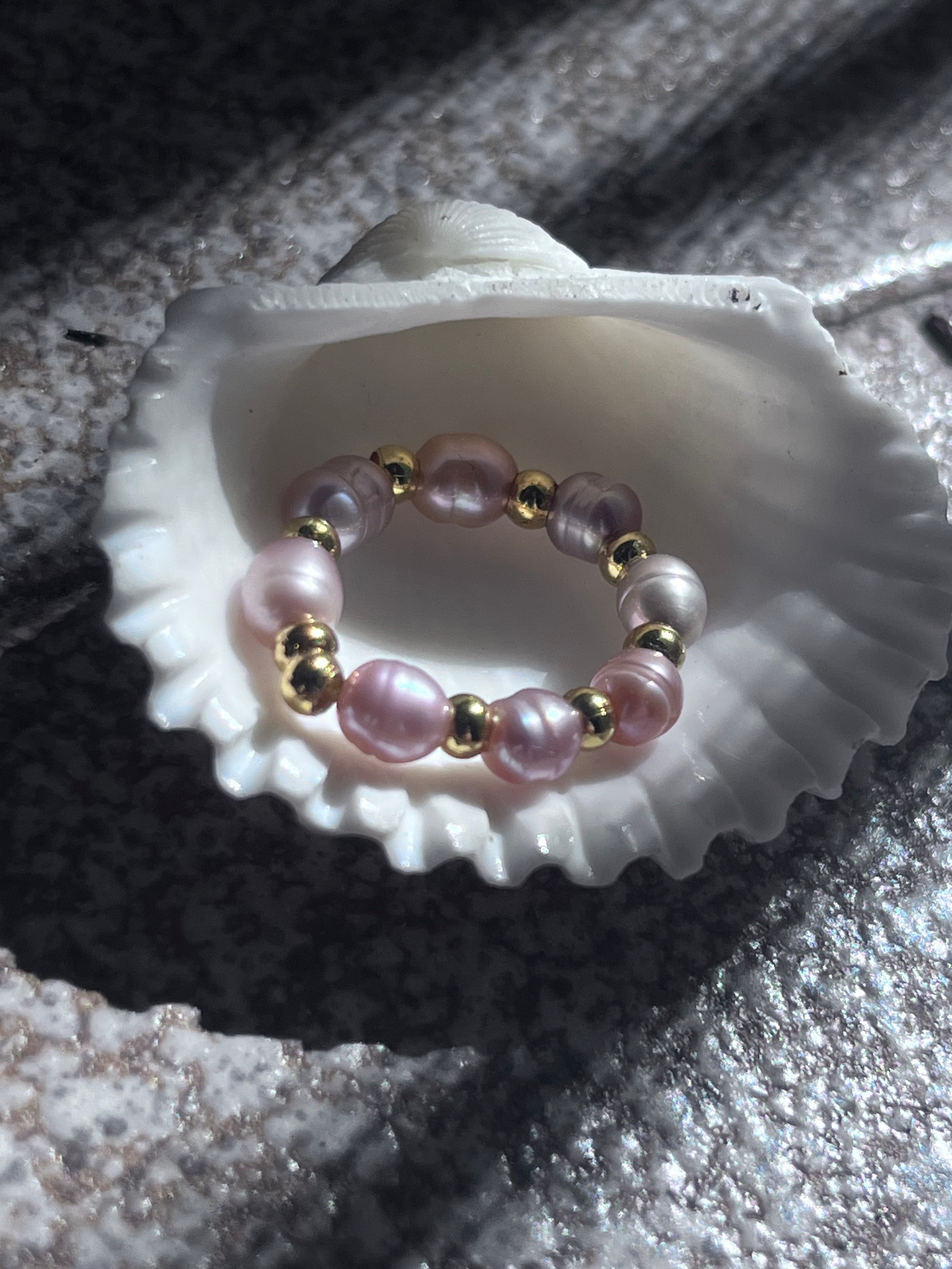 The Siren’s Treasures 🐚