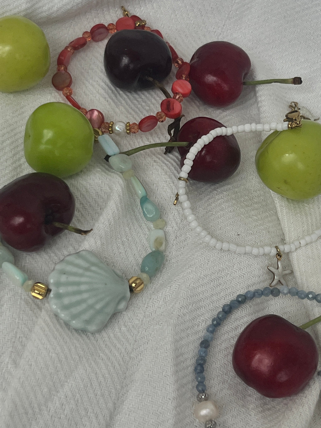 Ammos White Starfish Anklet