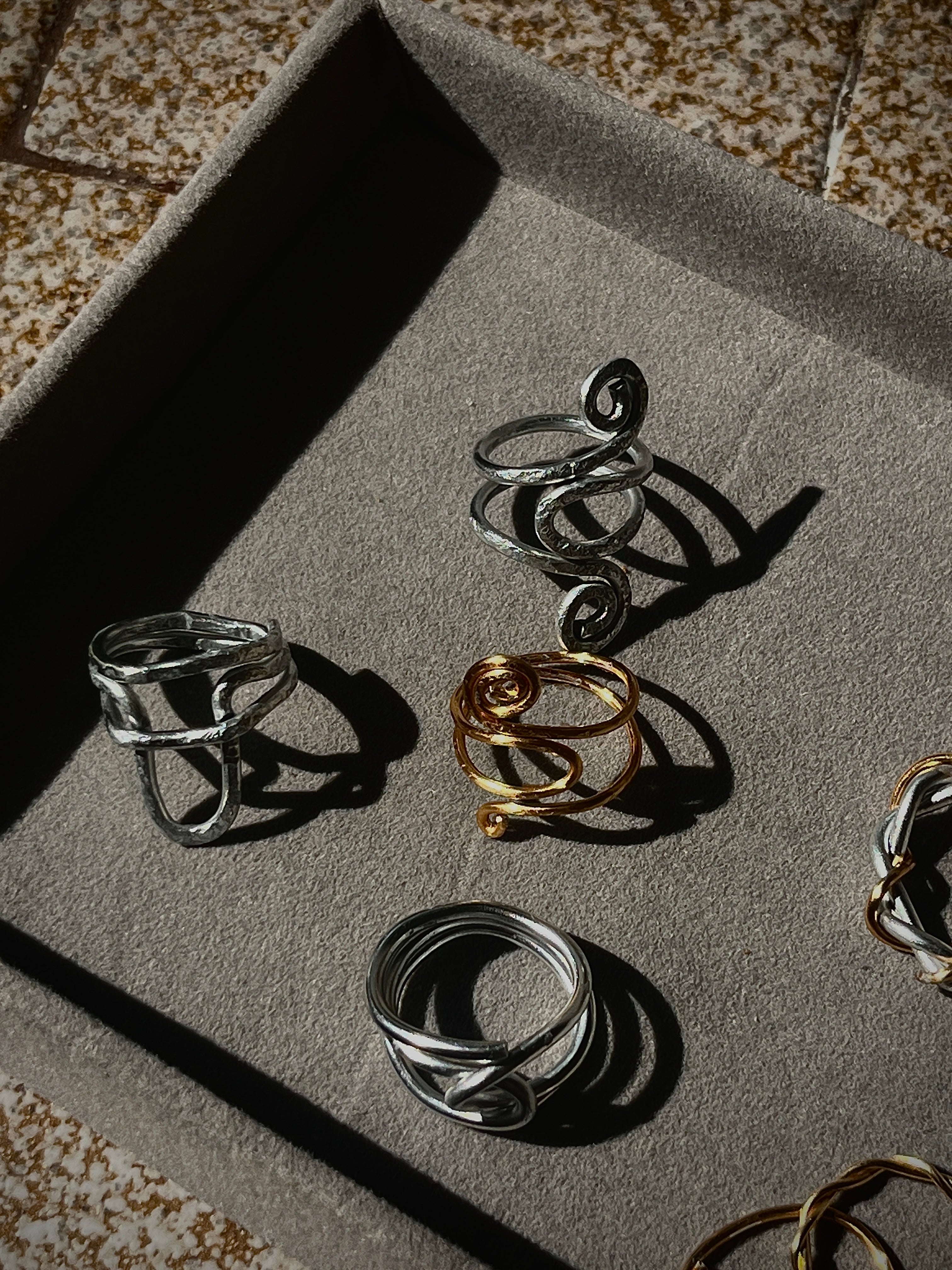 Arch Geometric Statement Ring