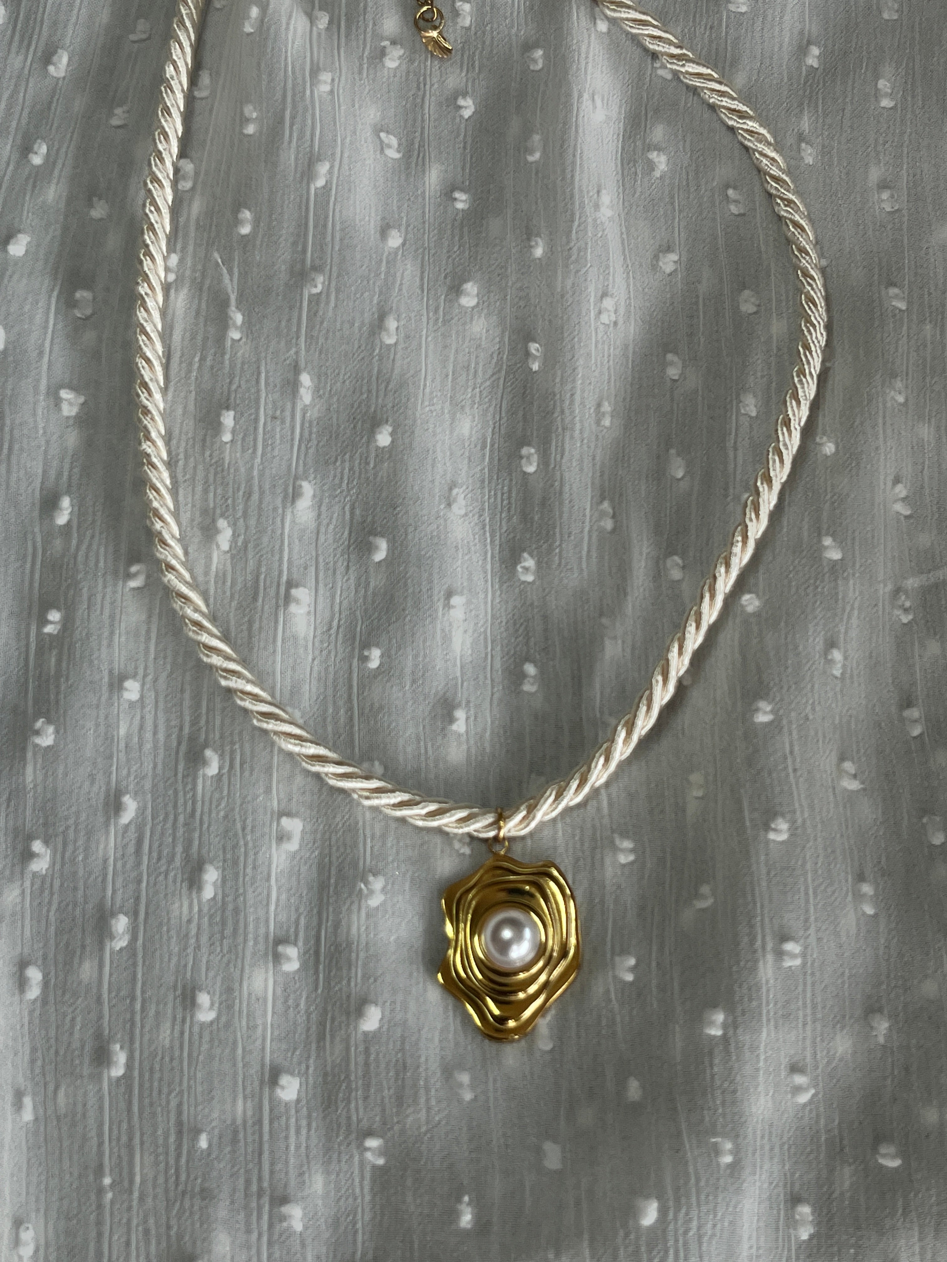 Golden Sand Pearl Cord