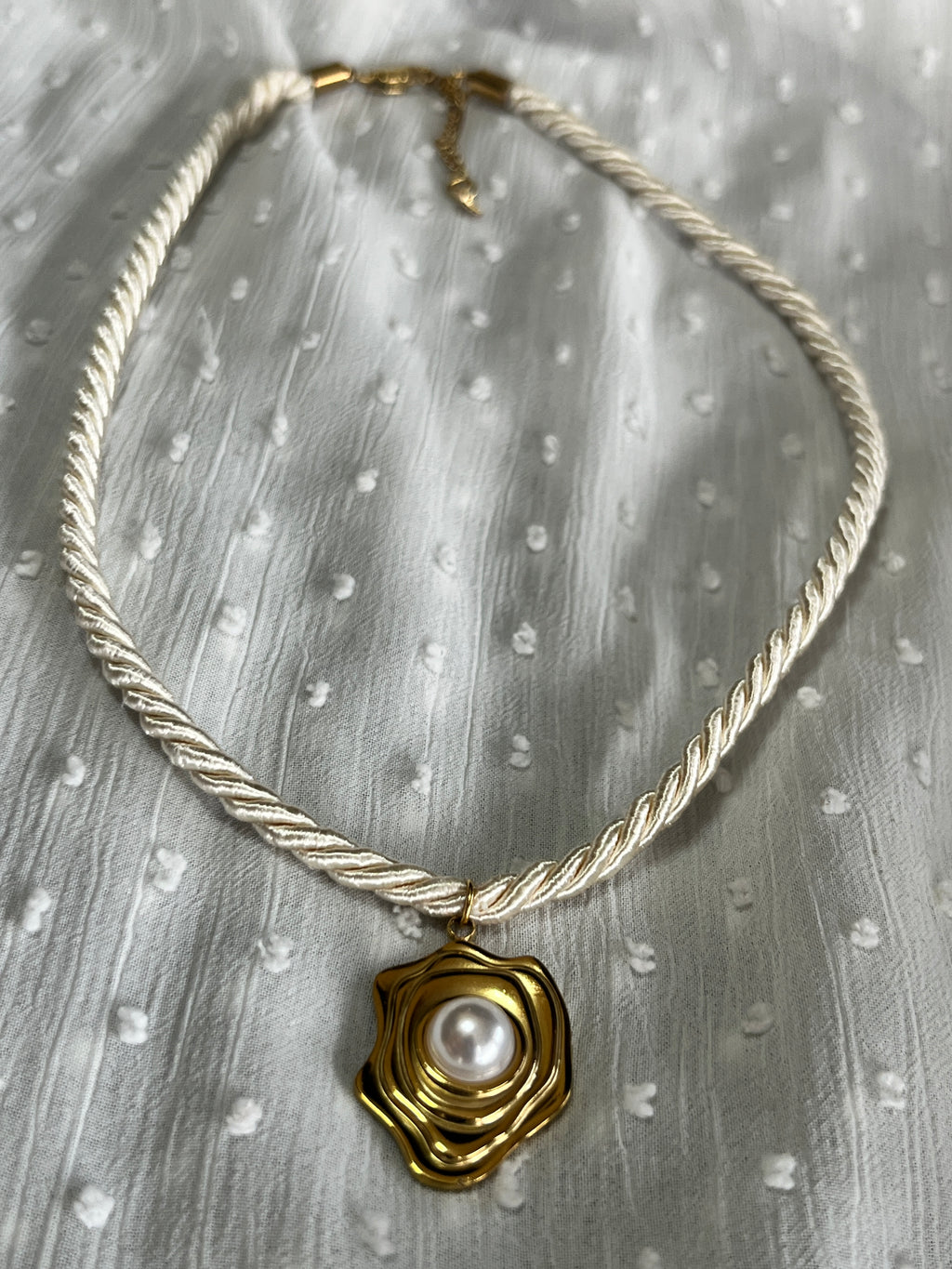 Golden Sand Pearl Cord