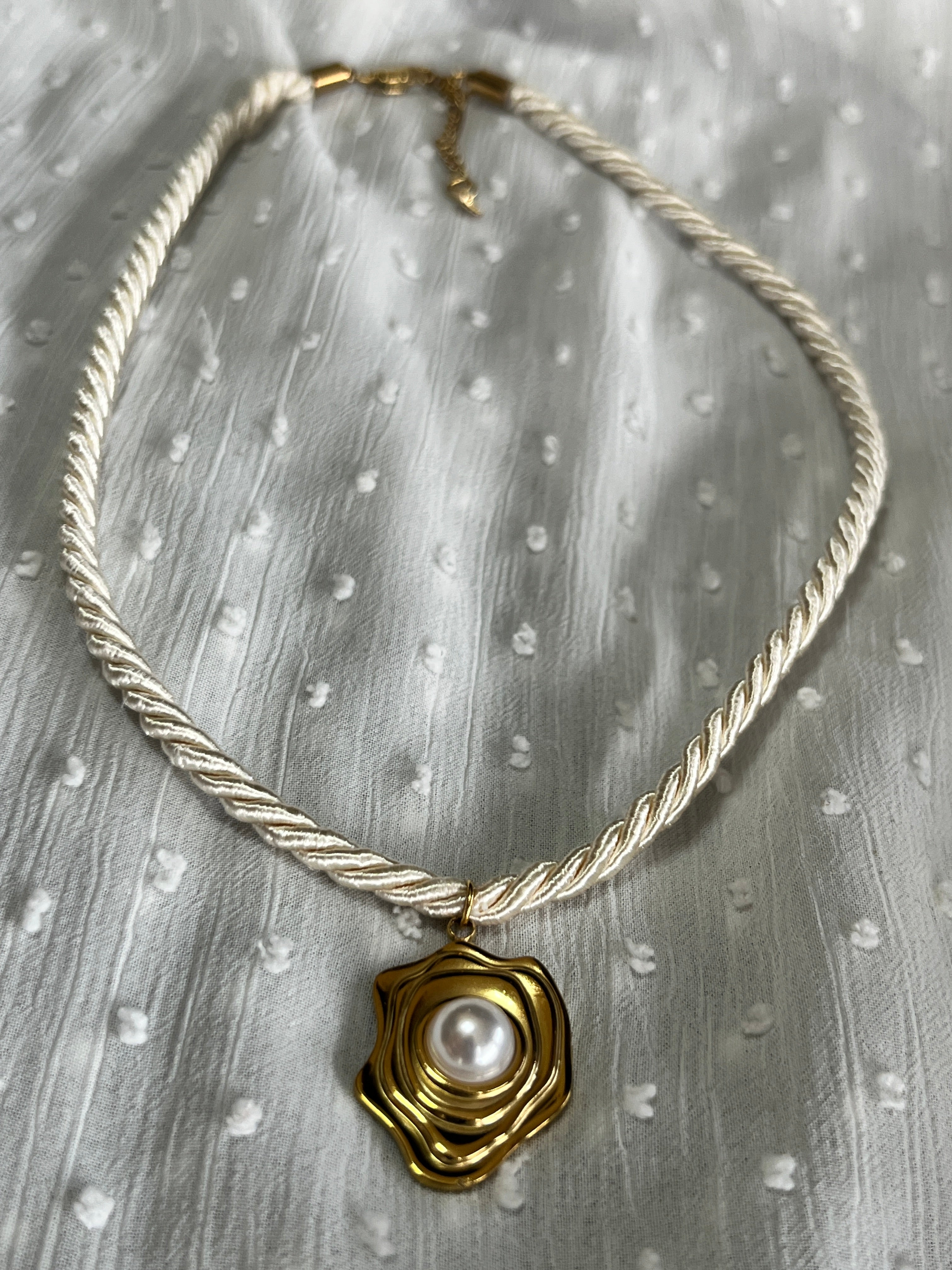 Golden Sand Pearl Cord