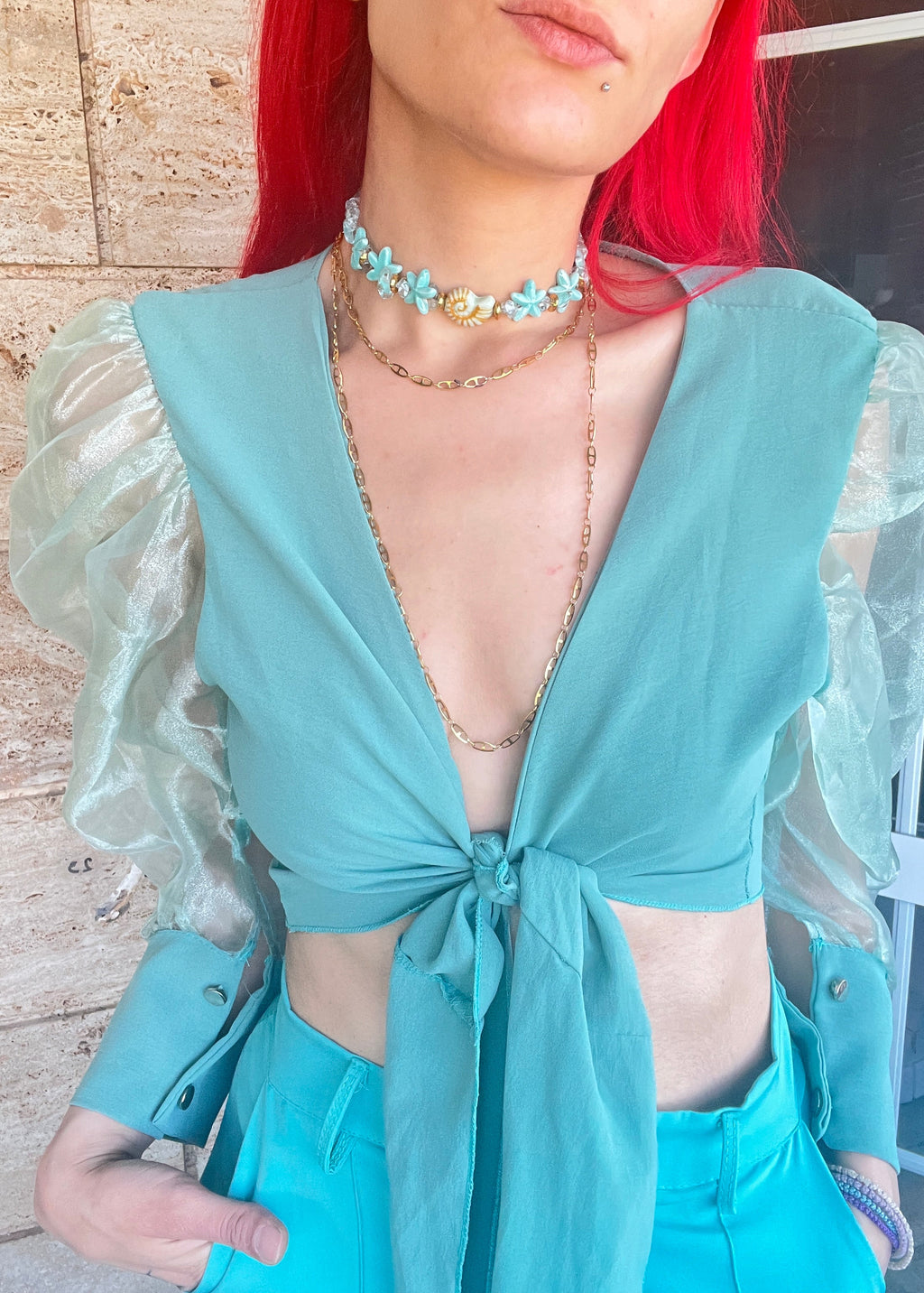 Ocean Turquoise Choker – Χειροποίητο Κολιέ με Κοχύλι & Αστερίες