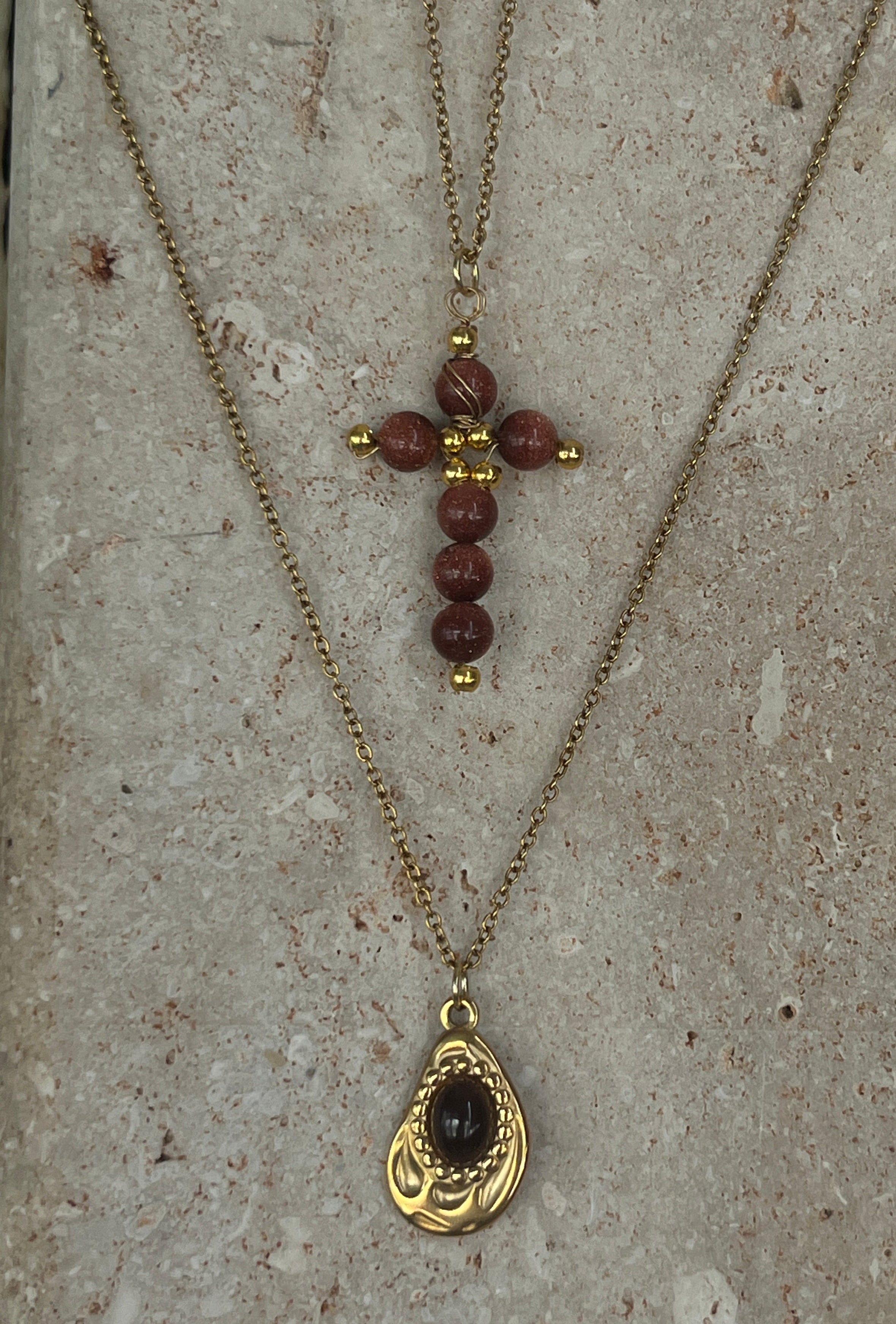 Mother’s Day Set: "Sacred Love" – Σετ Διπλό Κολιέ με Σταυρό & Δάκρυ