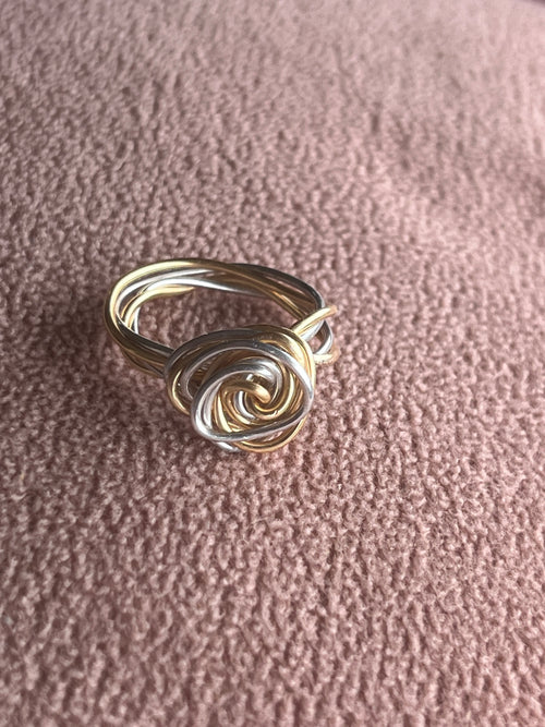 " Ethereal Twist" Wire Ring