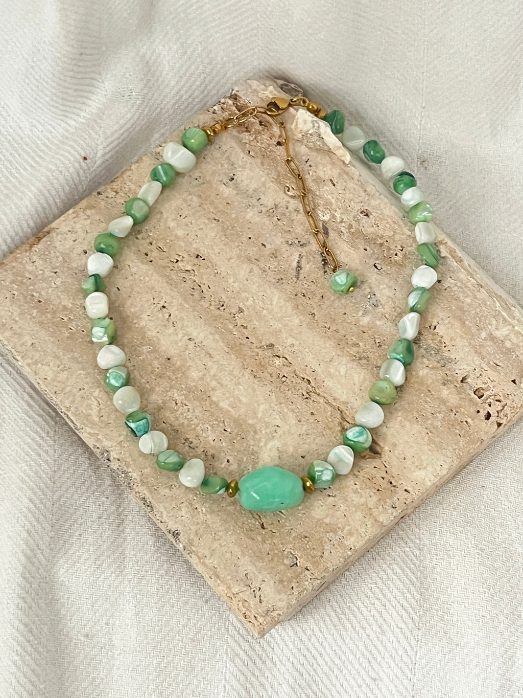 "Emerald Tide" Mother of Pearl Necklace - Sirena Jewelry
