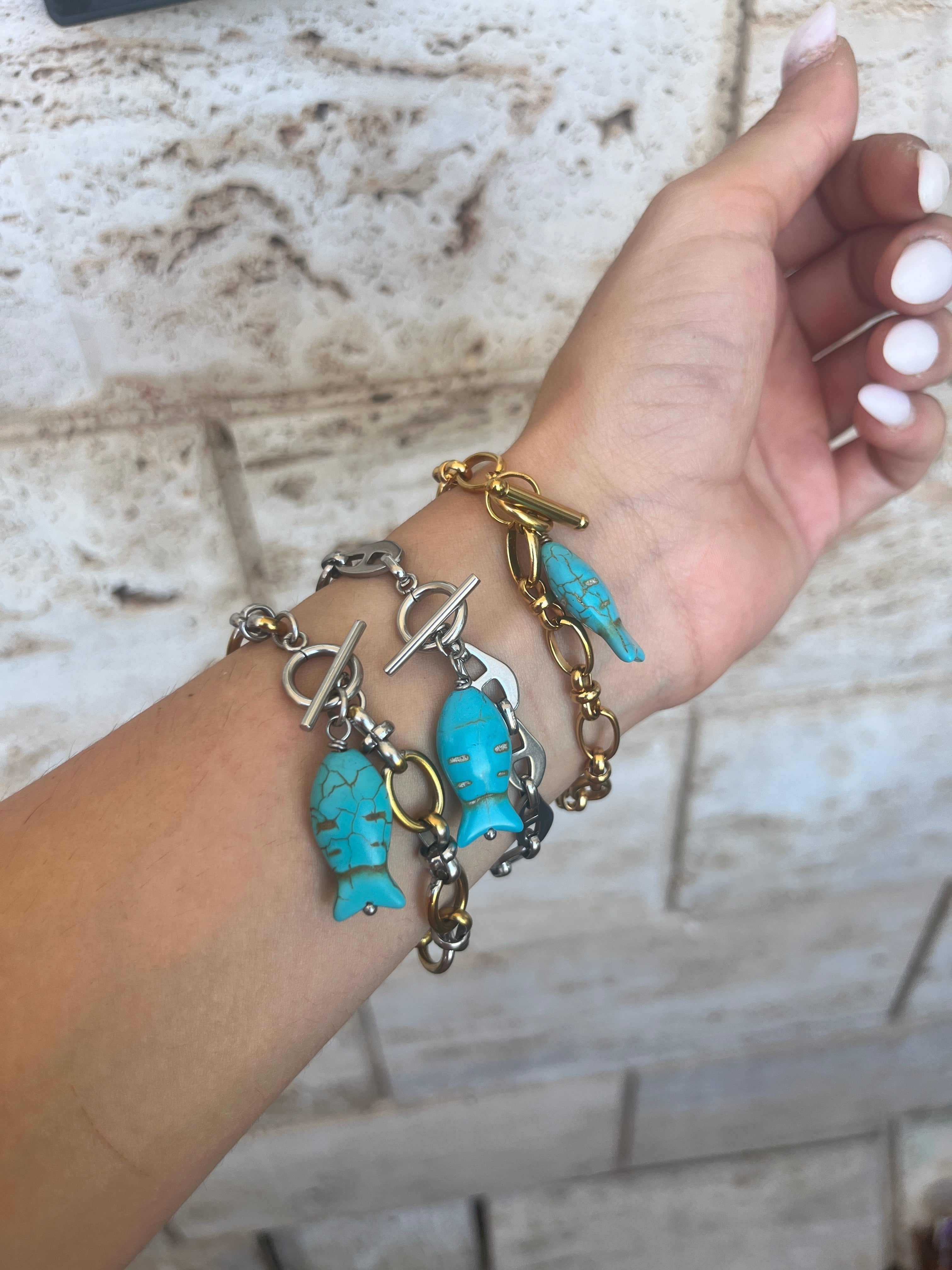 Fish Charm Chain Bracelet - Sirena Jewelry