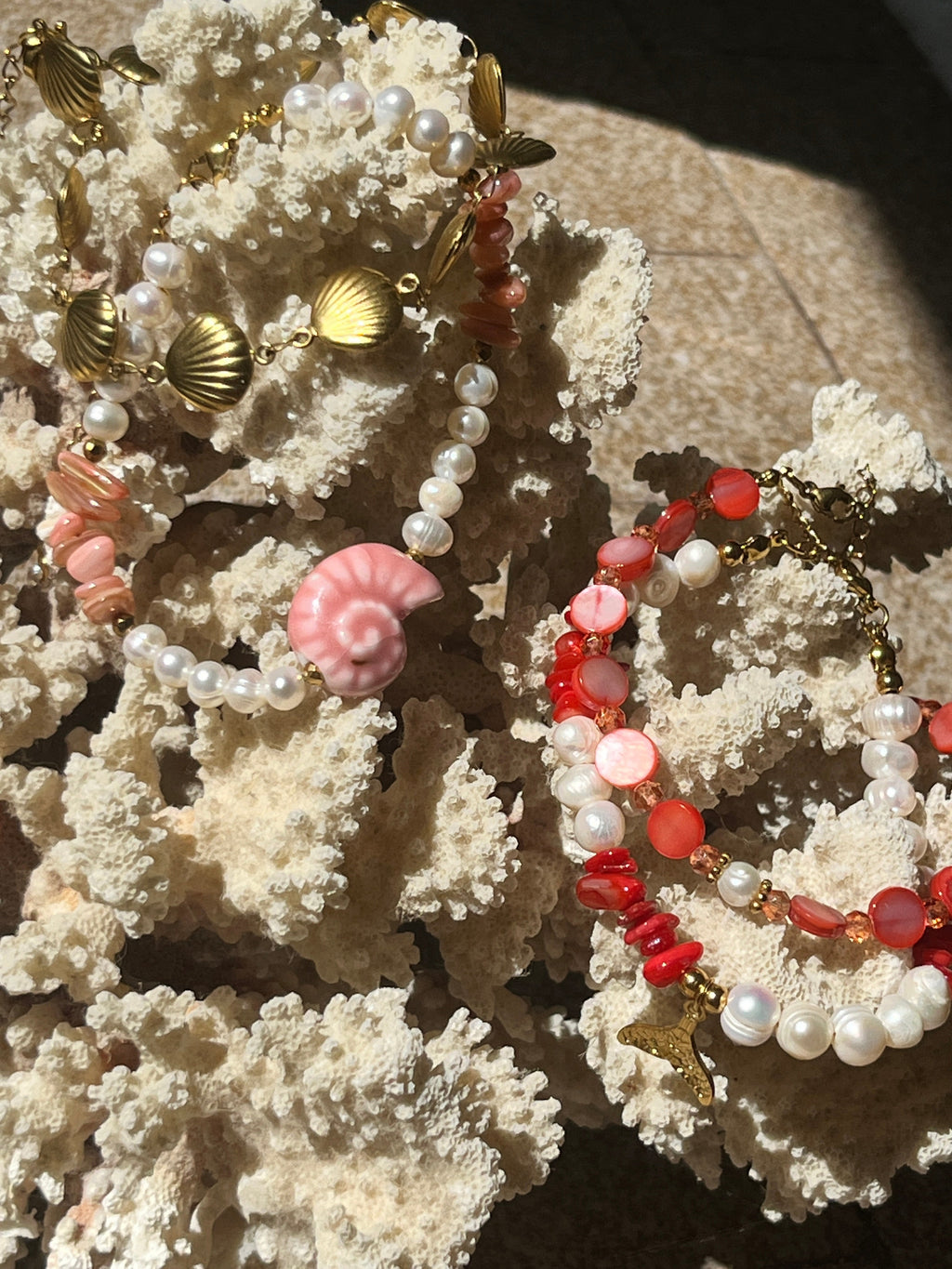 "Sirena Coral" Anklet | Βραχιόλι Ποδιού με Μαργαριτάρια & Κοραλί - Sirena Jewelry